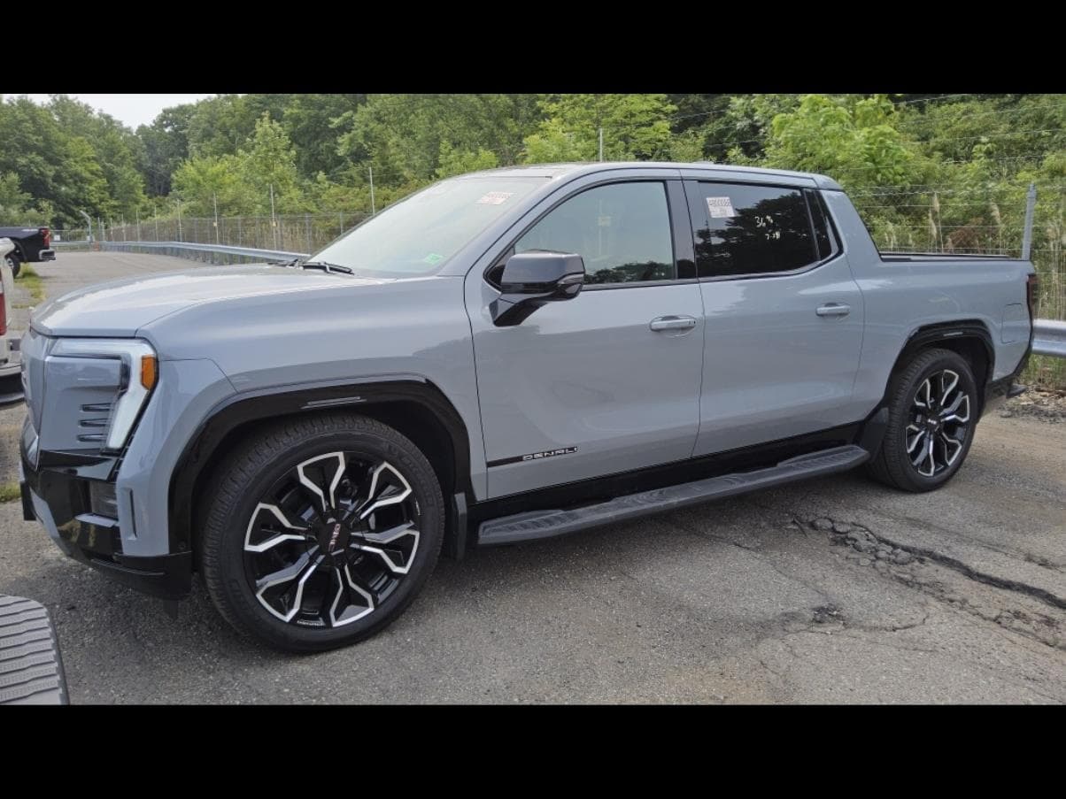 2026 GMC Sierra Denali MAX RANGE